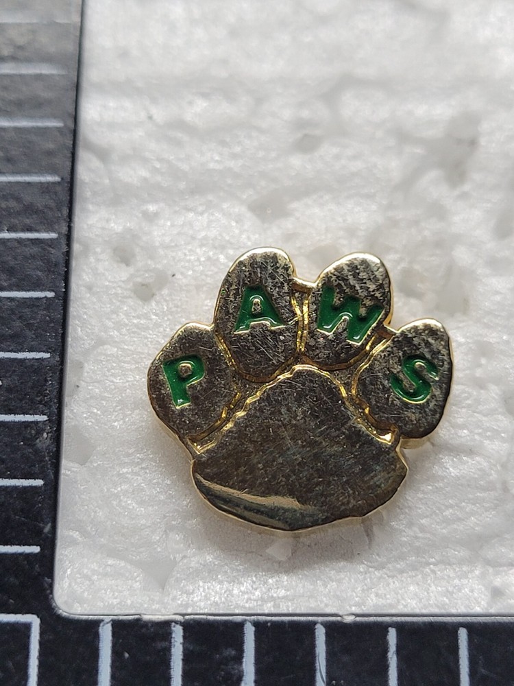 PAWS HAT LAPEL PIN PIN BACK USED (J0924)