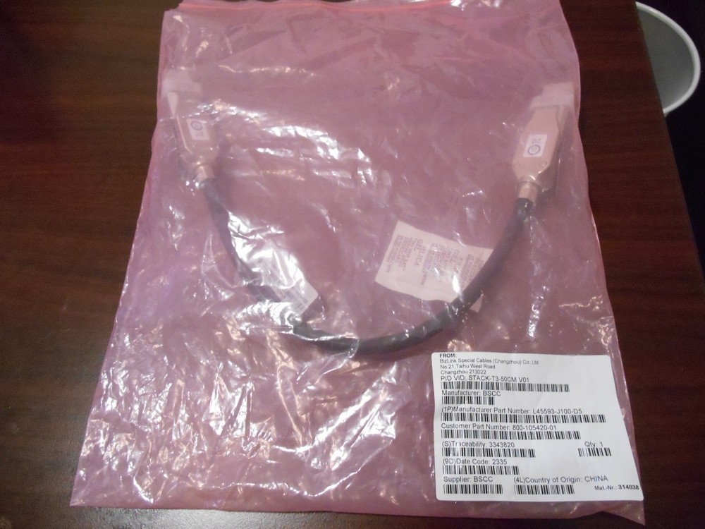 Cisco STACK-T3-1M Stacking Cable for Catalyst 9300 (New)
