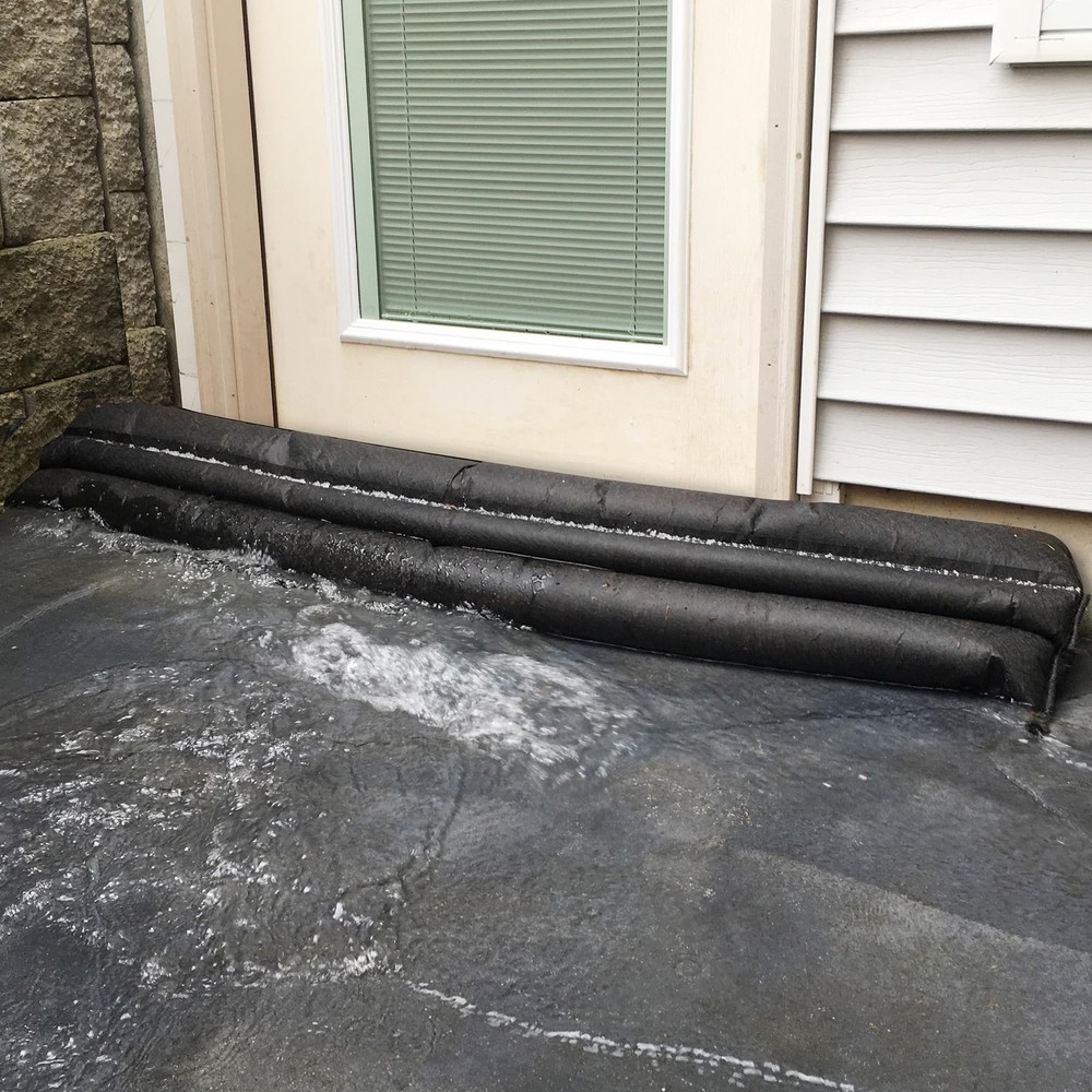 QD65-4 Water Activated 5ft Flood Barrier, 4 Pack, Black
