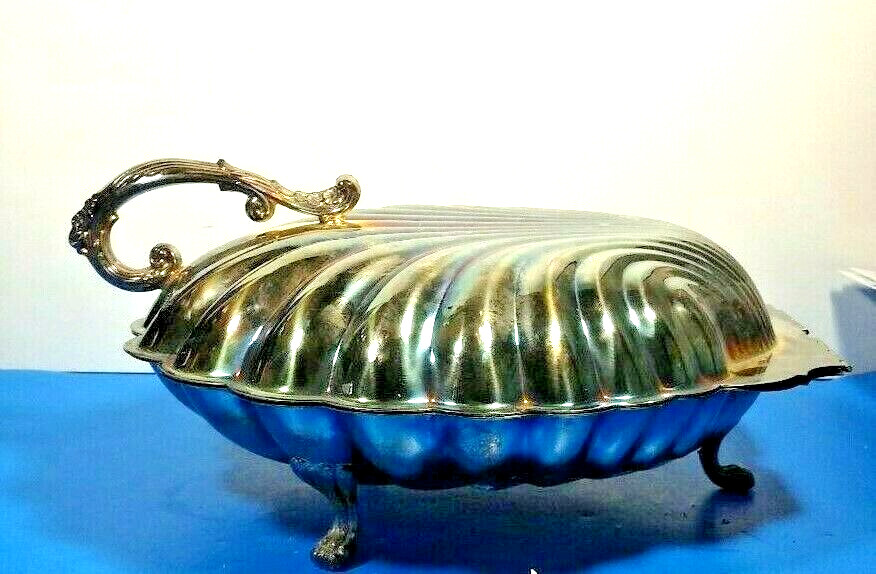 THE SHEFFIELD SILVER COMPANY CLAM SHELL HINGED FOOTED BUFFET SERVING DISH - U