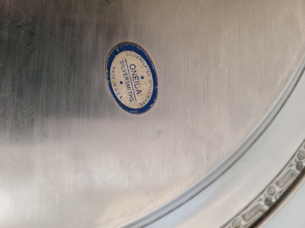 ONEIDA SILVERSMITHS Silverplate Tray & Punch Bowl With 10 glasses & Dipper