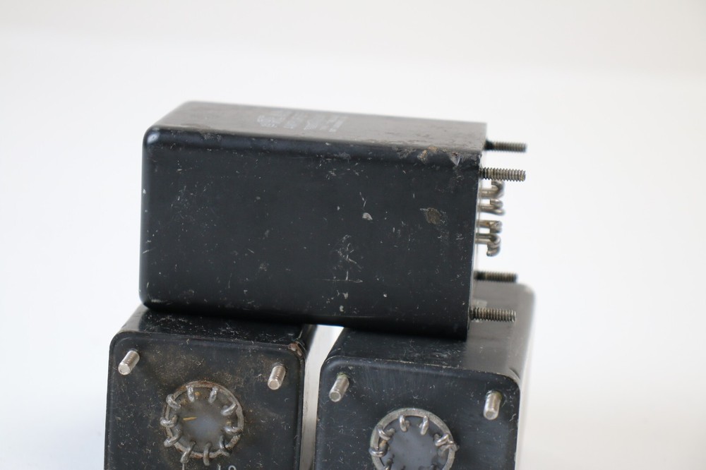 Preac Amplifier type M-5552R lot