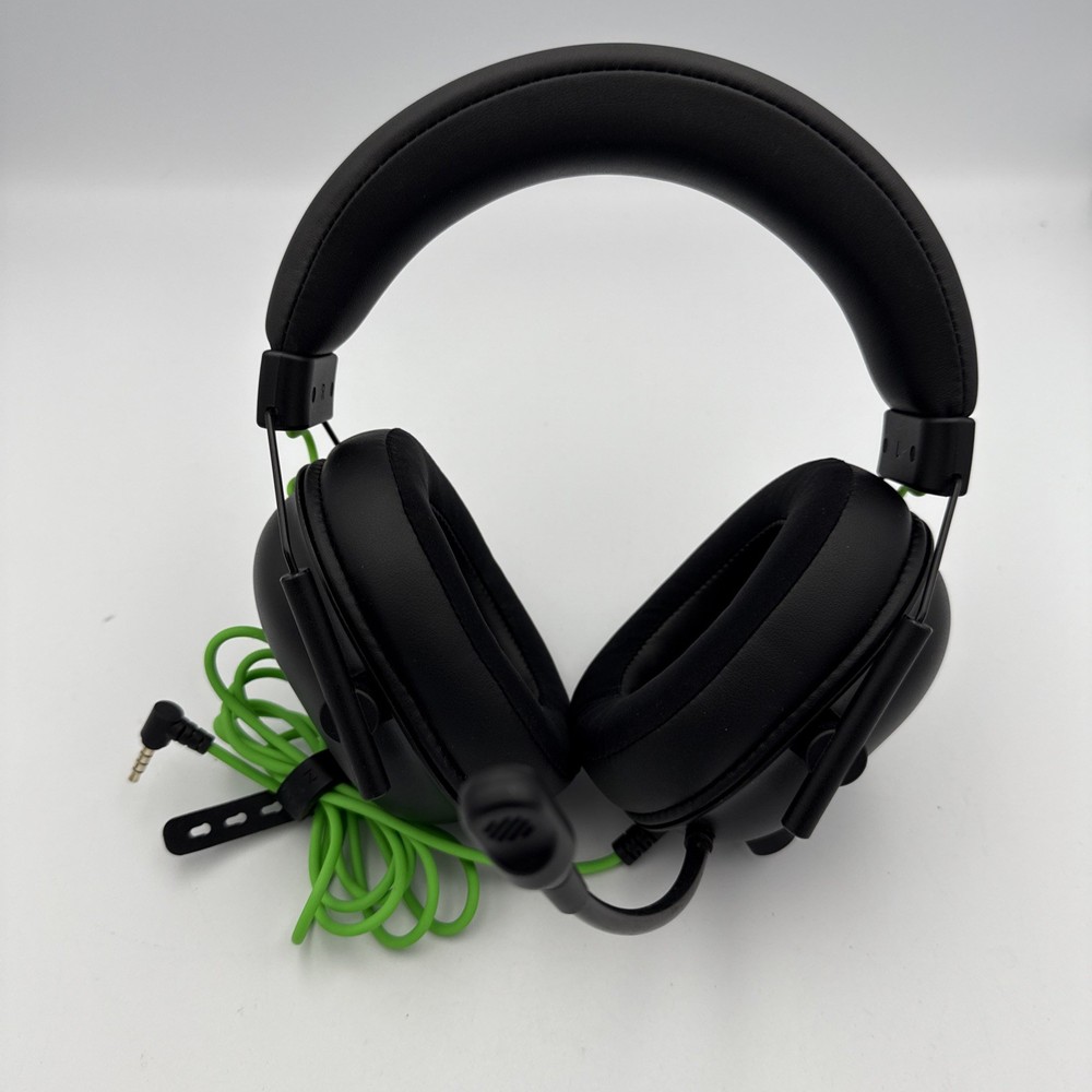 Razer BlackShark V2 Wired Gaming Headset – THX Spatial Audio – Tested Working