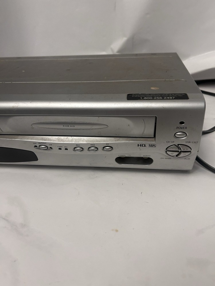 Emerson DVD/VHS play unk if working, no cords/remote with