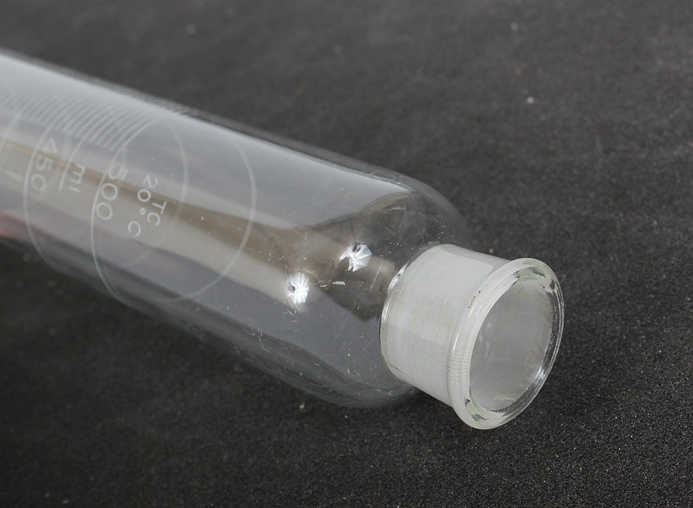 Glass 500mL Graduated Cylinder