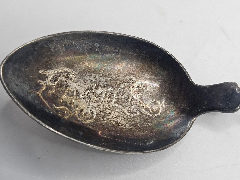 VICTORIAN STERLING SPOON EASTER FEATHER TWISTED HANDLE COLLECTIBLE MEMORABILIA