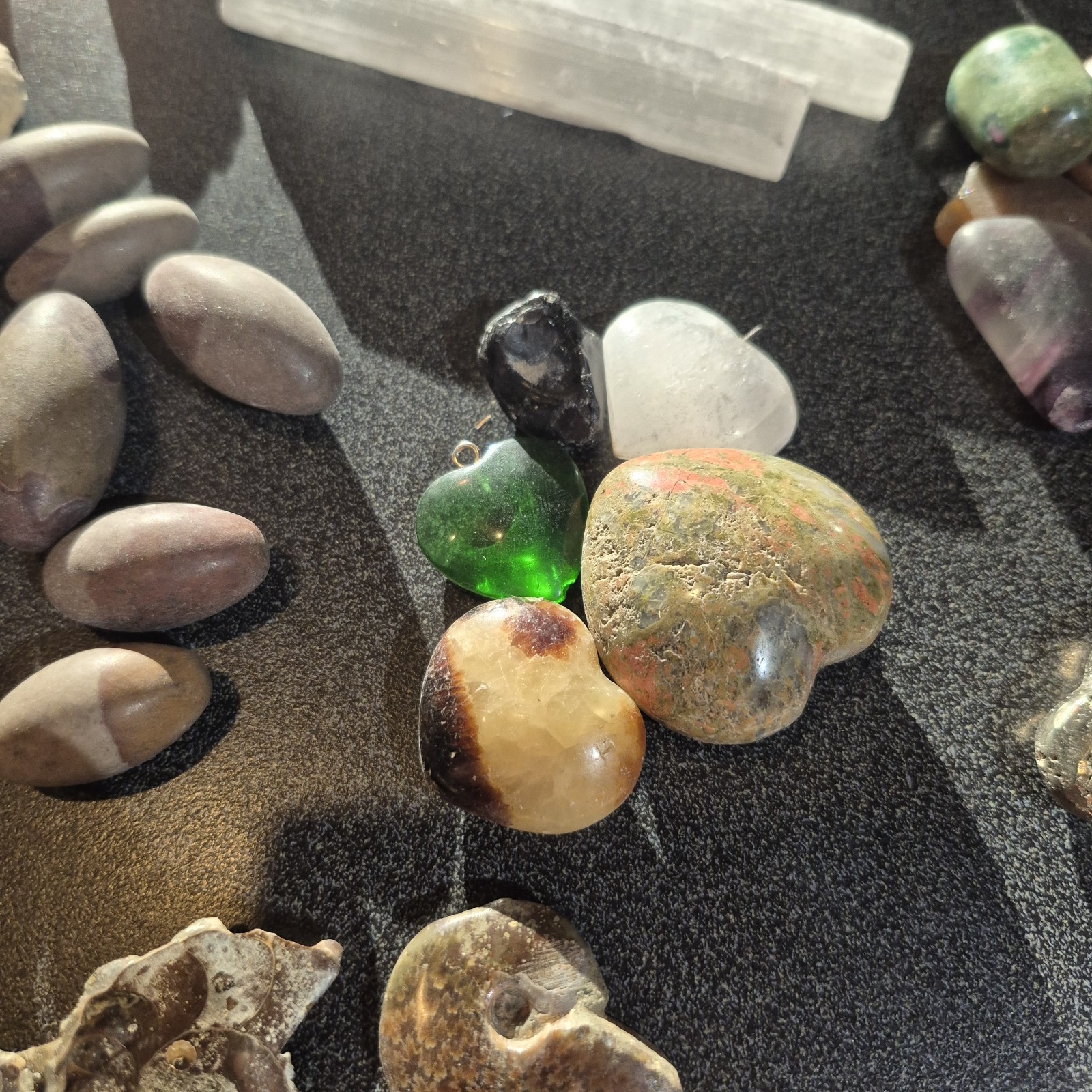 Ammonite Fossils, Crystals, Mineral Specimens, Shells, Cabochons Mixed Lot