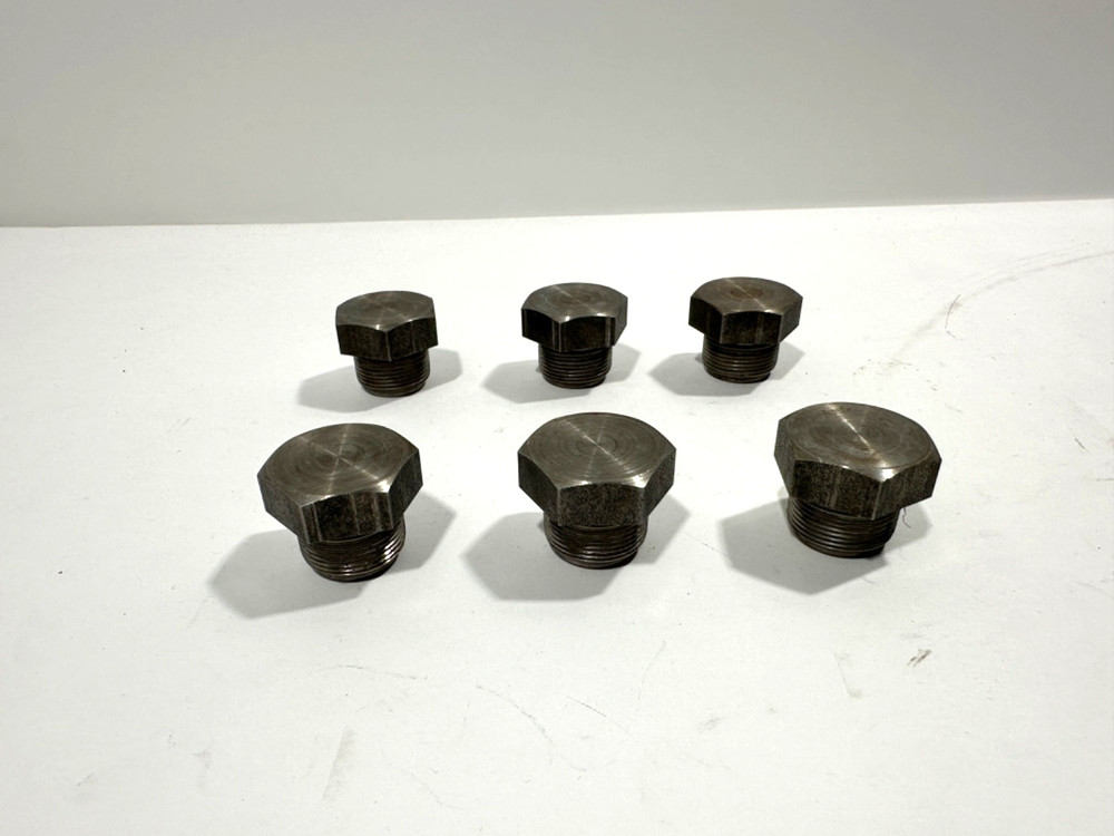 NEW OEM CUMMINS 3055069 THREADED PLUG QUANTITY OF 6