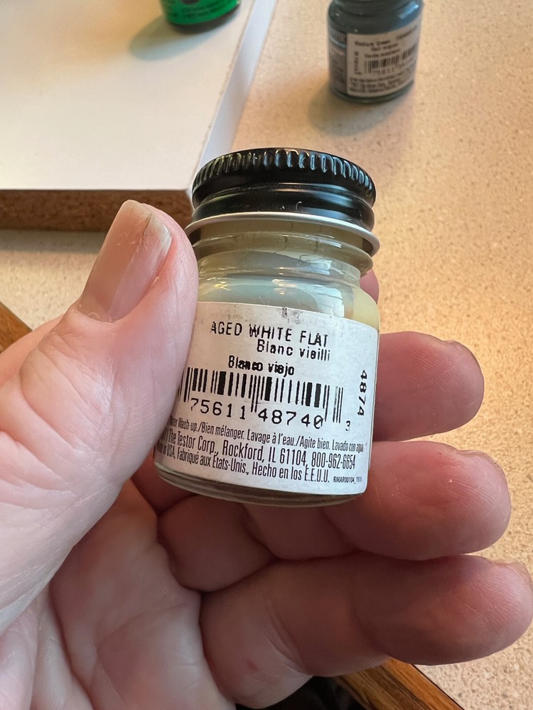 Testors Model Master Flat Aged White Flat Enamel Paint .5 oz