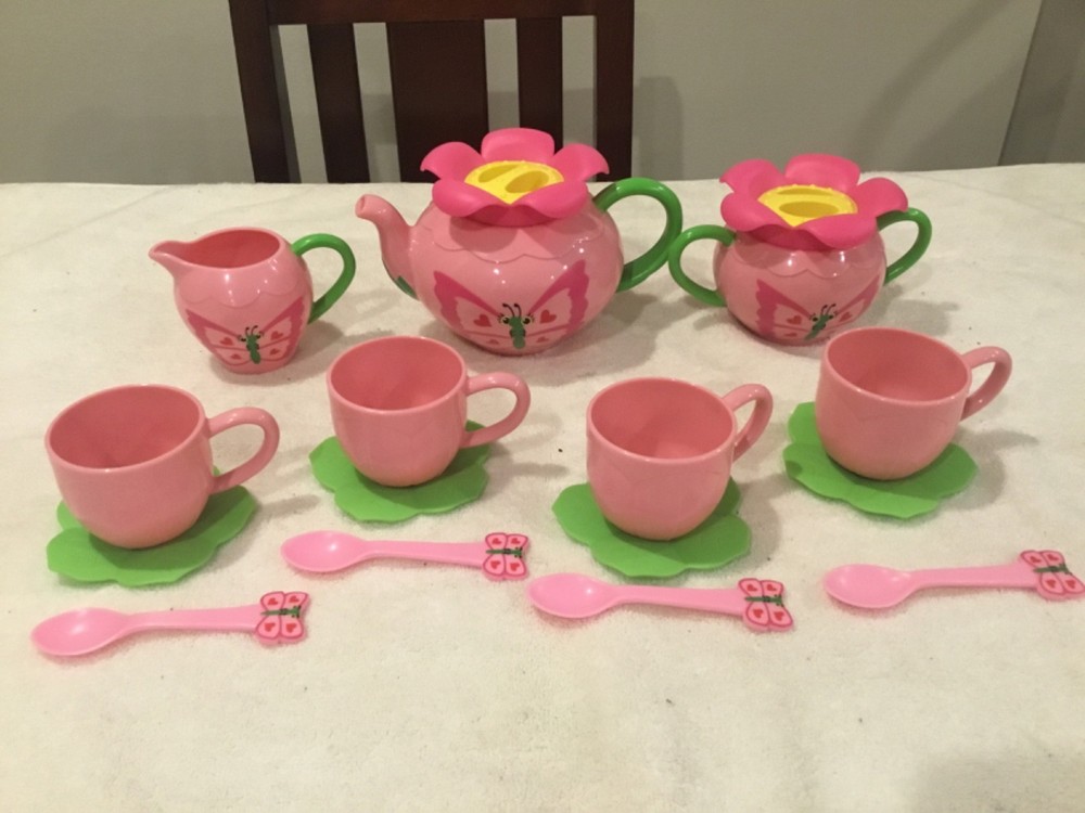 Melissa & Doug Sunny Patch Bella Butterfly Tea Set