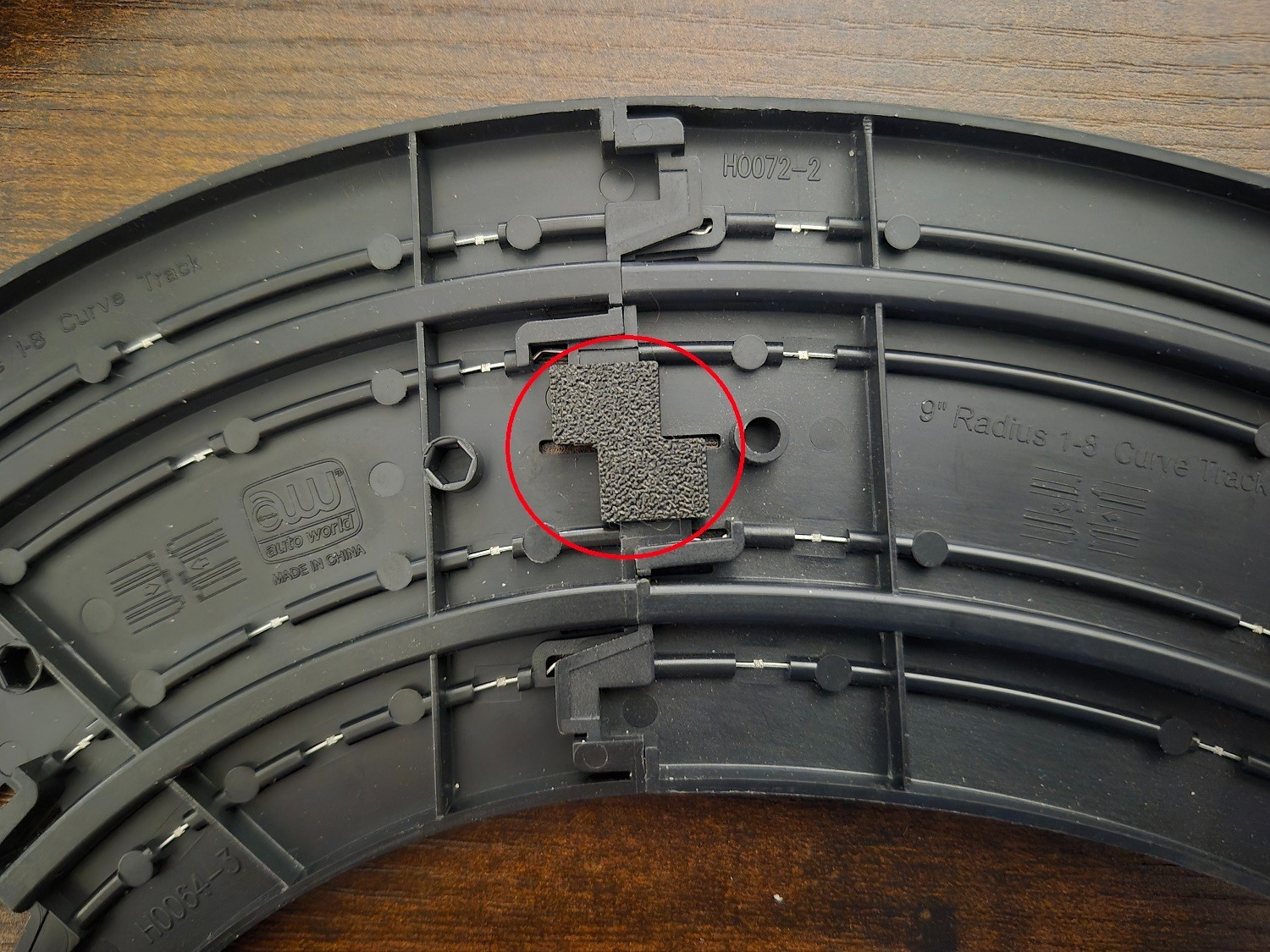 HO AFX Tomy Autoworld Single Low Profile Track Lock, ONE AMAZING TRACK LOCK!