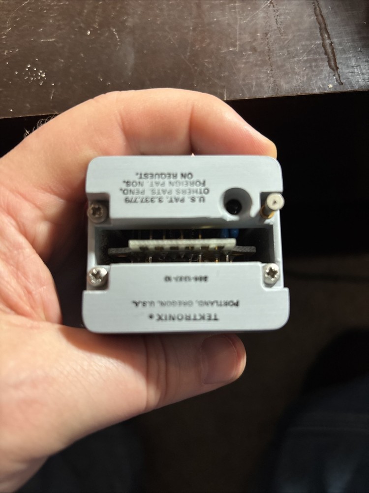 Tektronix S-6 Sampling Head 7000 series oscilloscopes