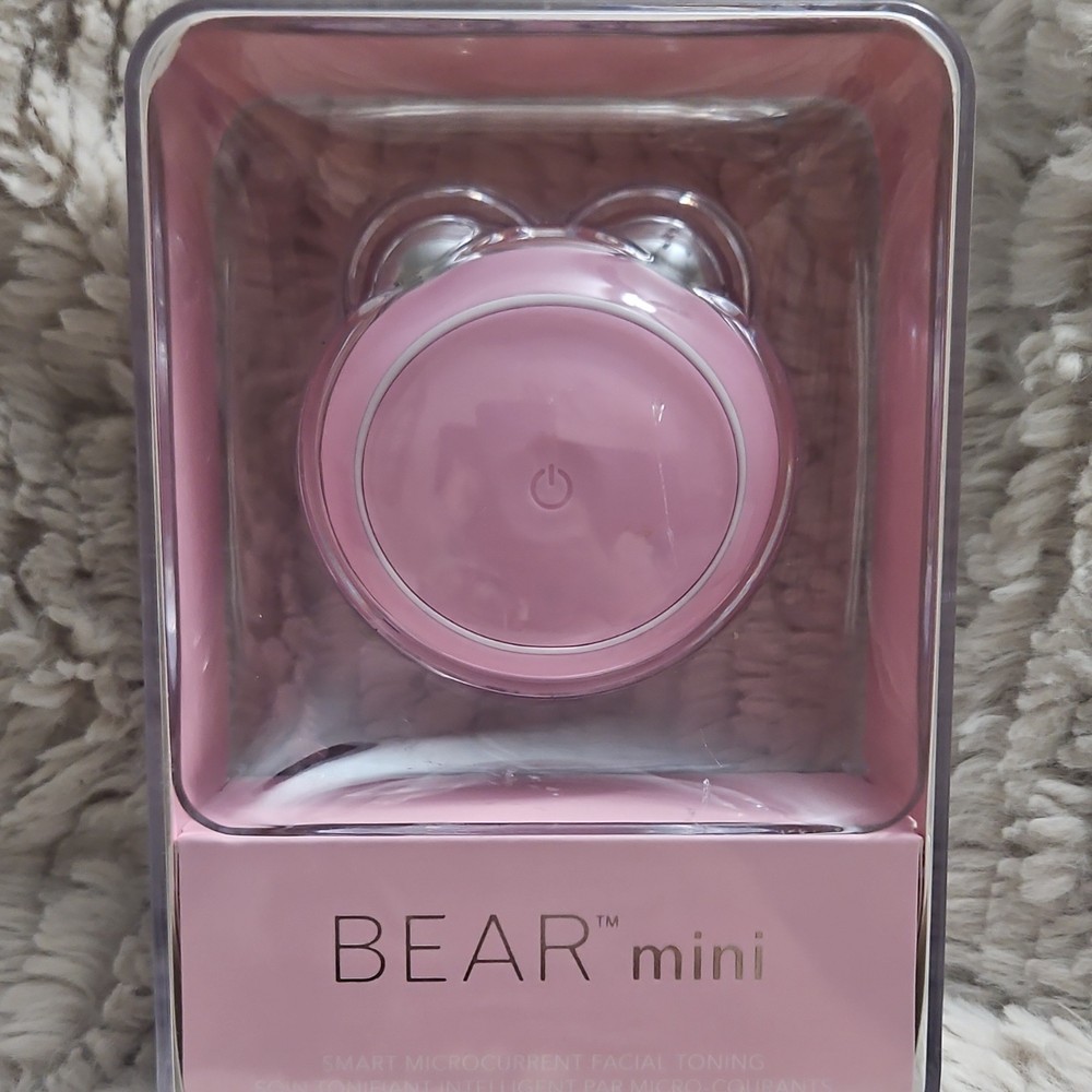 FOREO Smart Microcurrent Facial Intelligent Toning Device