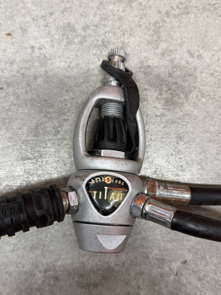 Oceanic Scuba Diving Octopus Regulator