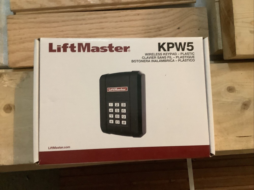 NEW LiftMaster Commercial Wireless Keypad  5 Code, w/ Backlight KPW5