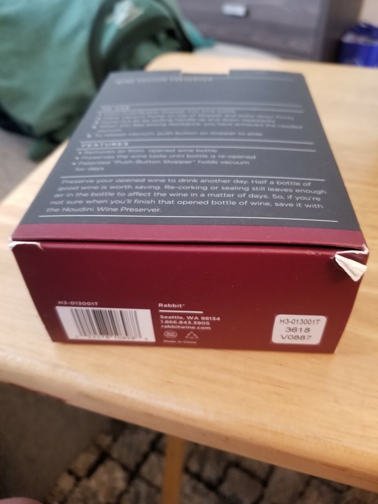 Houdini Wine Vacuum Preserver