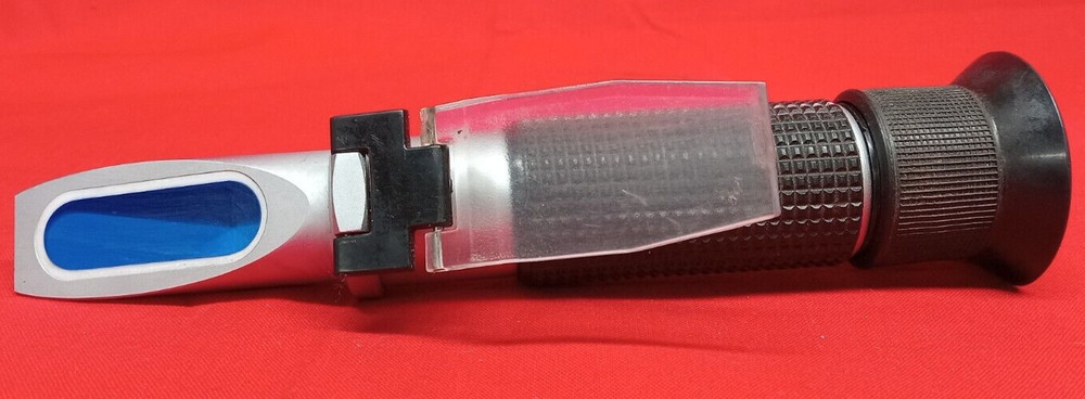 PORTABLE REFRACTOMETER COOLANT TESTER +/-2% RATIO