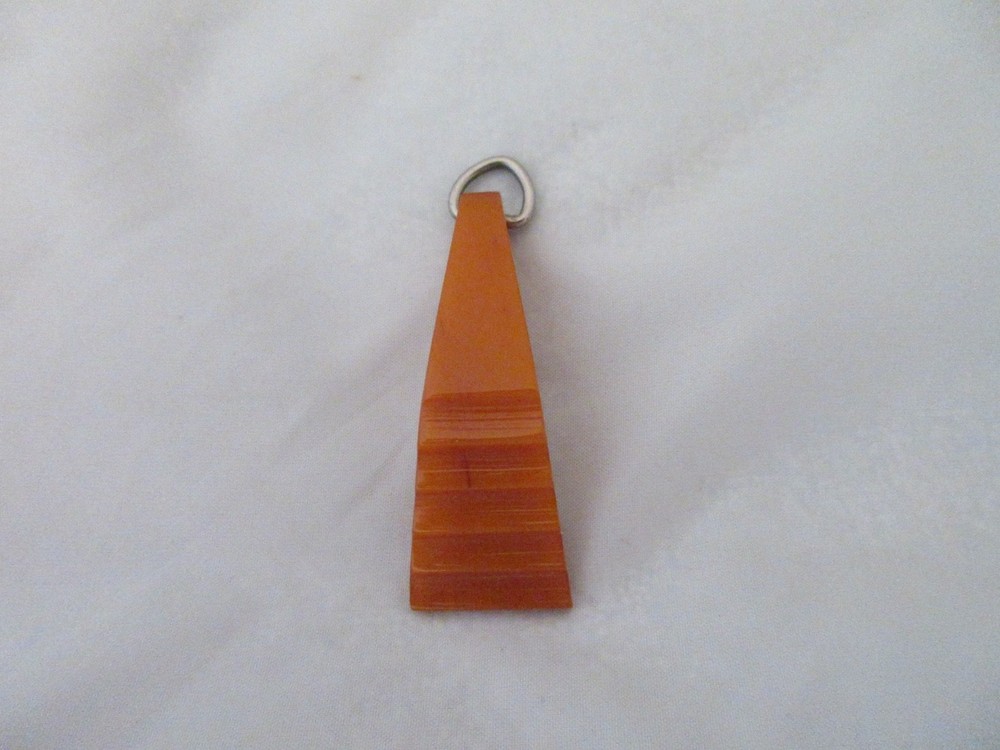 vintage BAKELITE KEY FOB RING - GEOMETRIC BUTTERSCOTCH