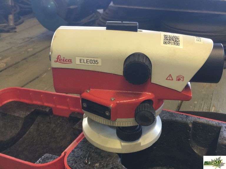 Leica NA730 Automatic Laser Level