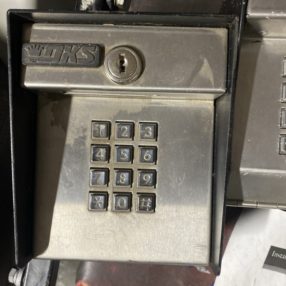 Dorking Gate Control Unit With intercom