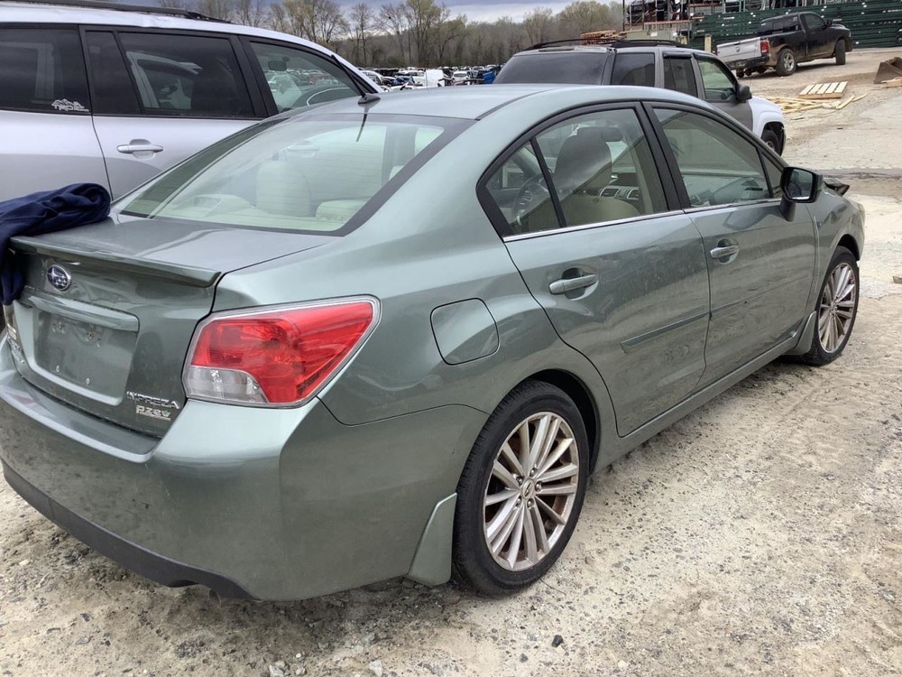 IMPREZA 2015 Glove Box 4579498