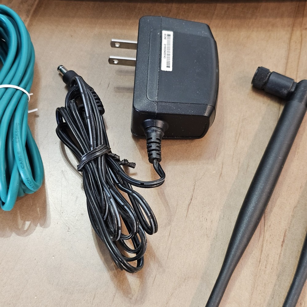 CenturyLink Actiontec C1900A Modem 802.11n Router with Power Adapter