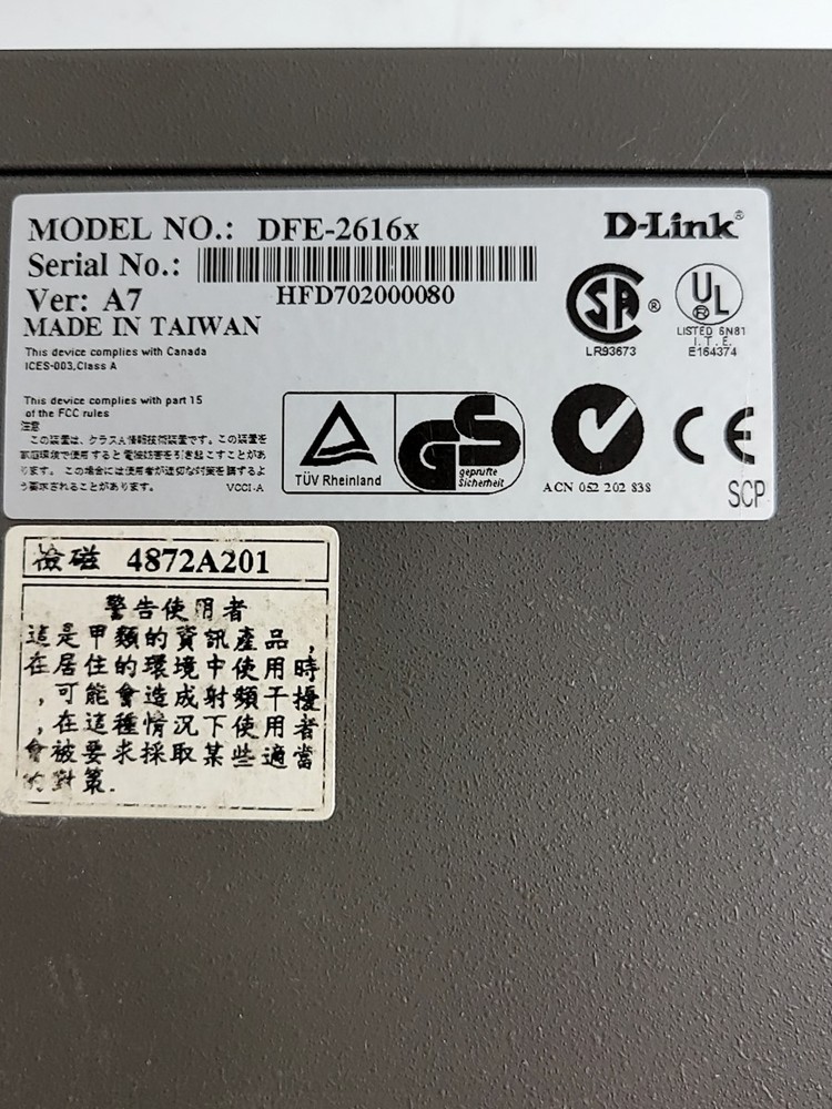 D-LINK DFE-2616X 16-Port Stackable Ethernet Hub