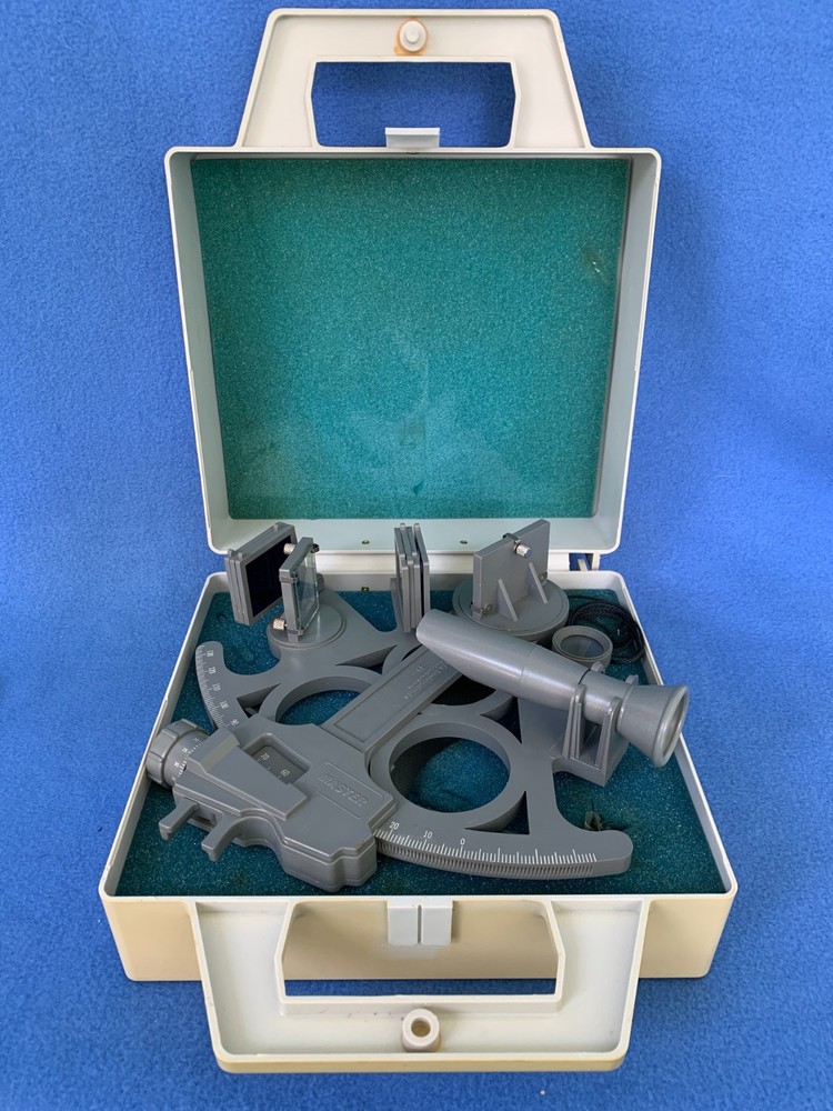 Davis Instruments Mark 25 Master Beam Converger SEXTANT w/Case Manual Telescope