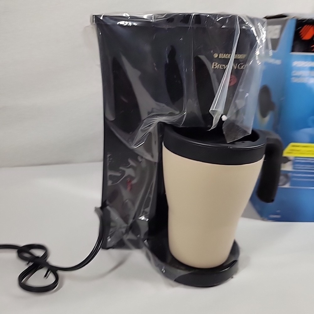 Black & Decker Brew & Go Personal Coffee Maker with Cup Model DCM18 Open Box