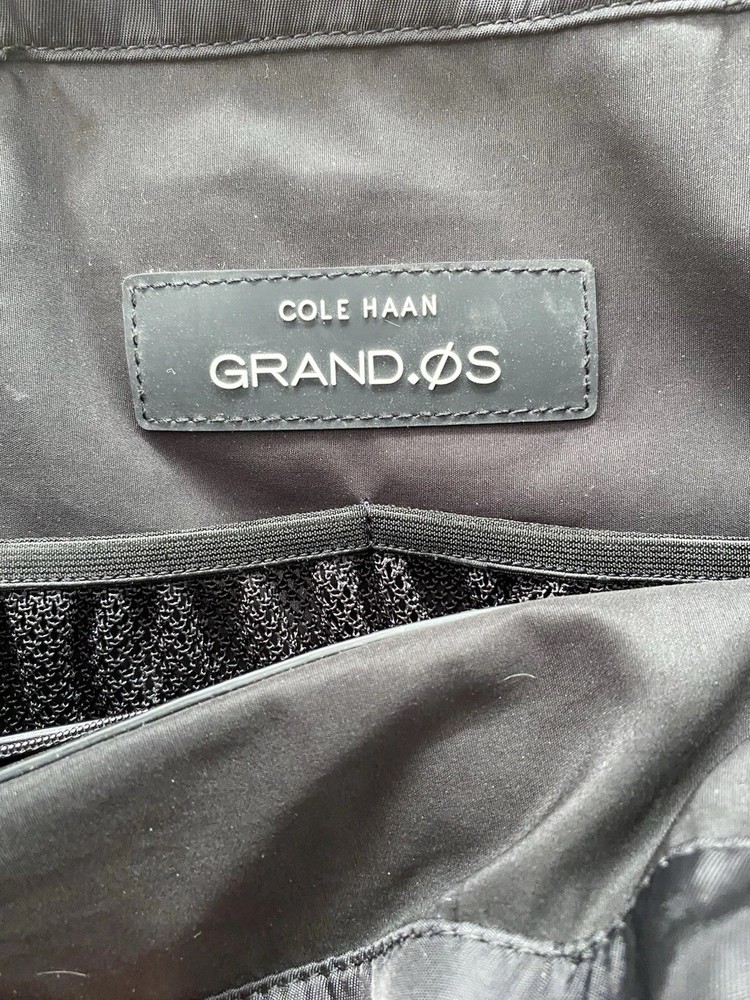 Cole Haan Black Shoulder Bag Adjustable Strap Drawstring With Inner Pockets 073