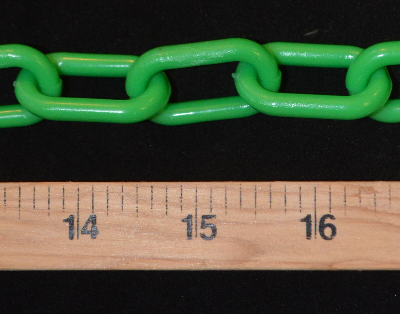 PLASTIC CHAIN GOAT ANIMAL COLLARS 1 1/2" X 3/4" LINKS 20" LONG