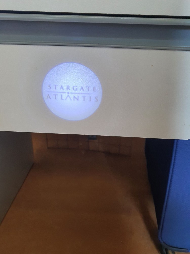 Stargate Atlantis Pen Gift Set with Atlantis Logo light