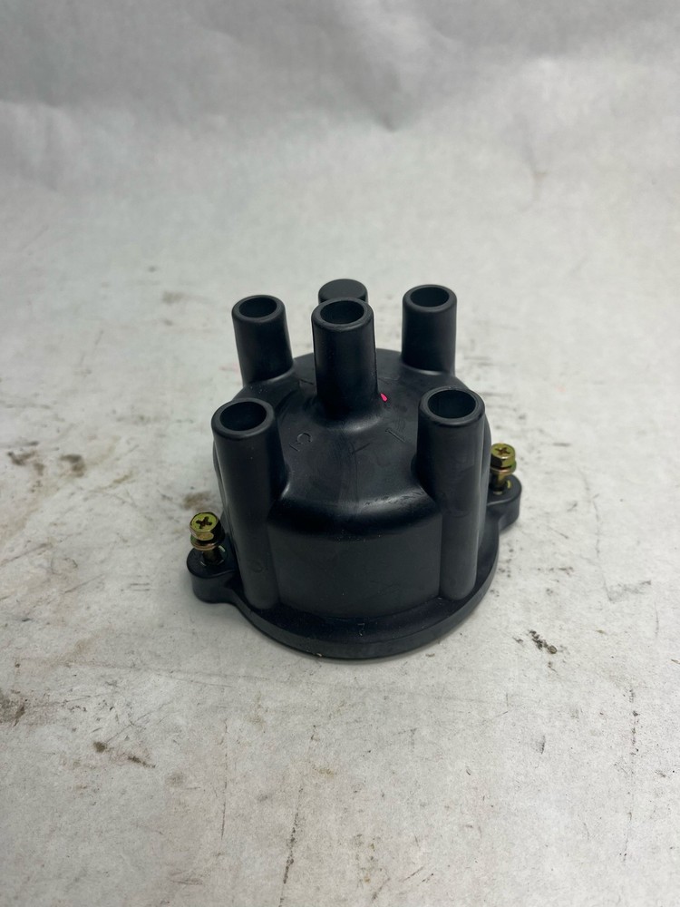 NOS CARQUEST OEM 24139 Distributor Cap