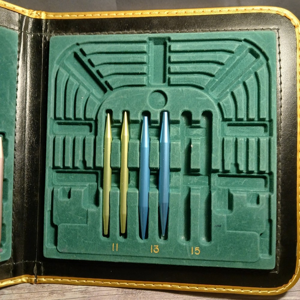 Vntg Sears Needlemaster Knitting Needle Kit Tri-Fold Case 1970's Pieces Missing