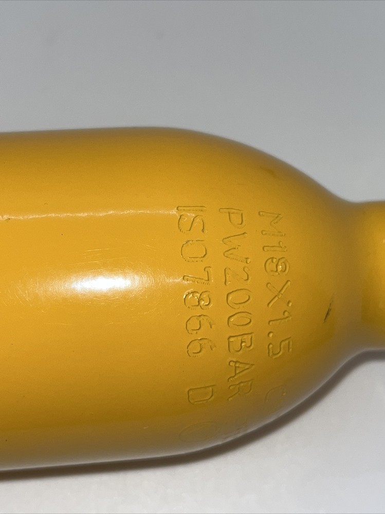 Smaco .5L Oxygen Cylinder (empty)