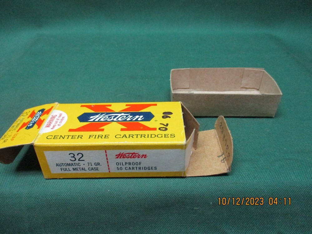 Vintage Western X, 32 Automatic 71Gr., Ammo Box, (EMPTY)