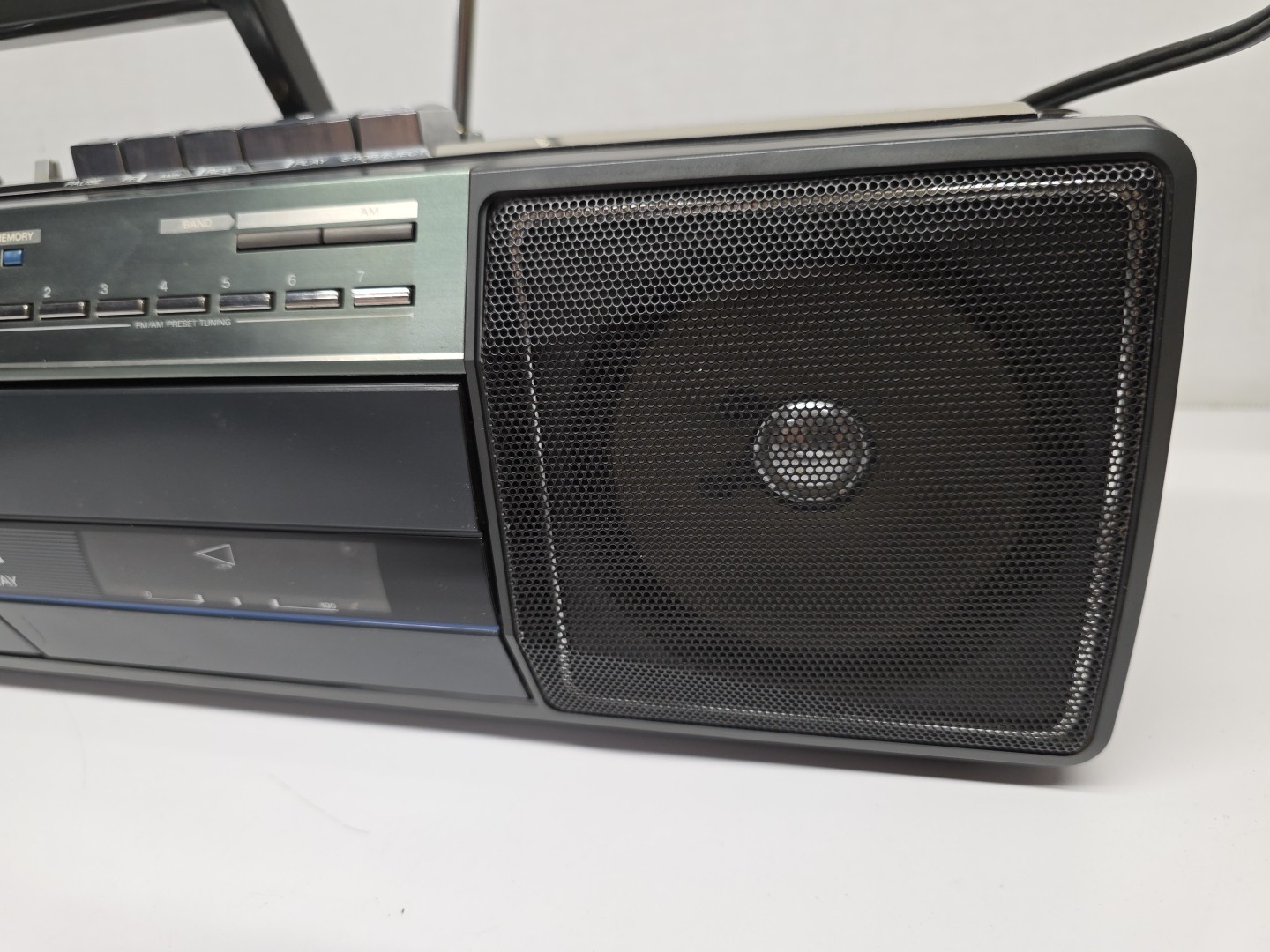 Sony CFS-W501 Soundrider AM FM Dual Cassette Player Only Side B/ Radio Working