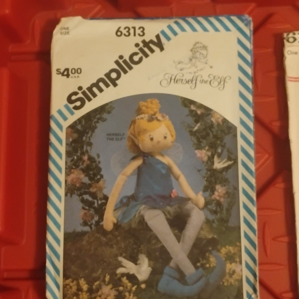 Simplicity 6313 Herself the Elf Doll Sewing Pattern