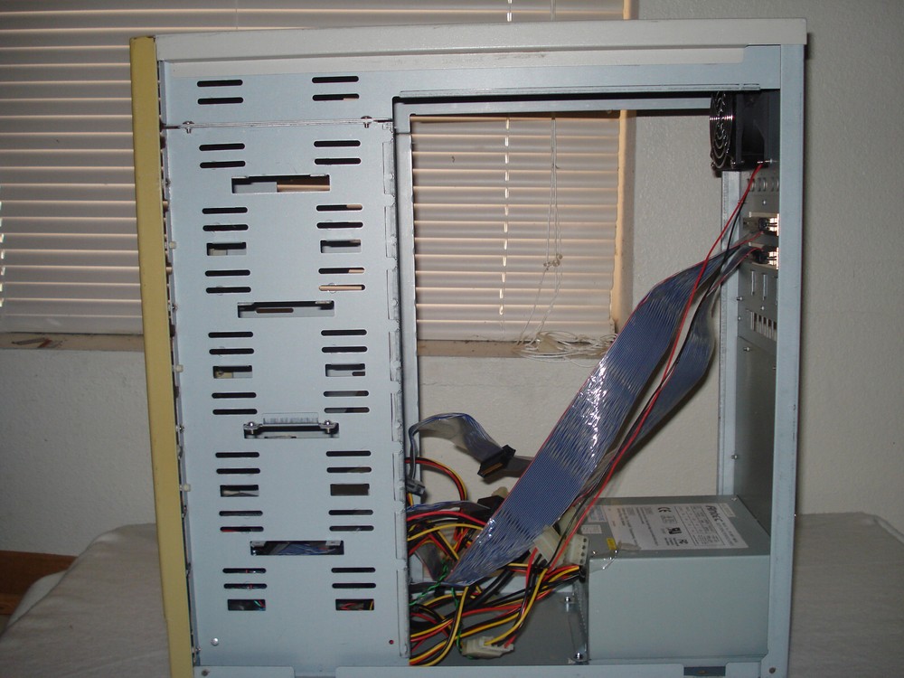 VINTAGE GENERIC SCSI EMPTY PC ATX TOWER COMPUTER CASE -ANTEC POWER SUPPLY-