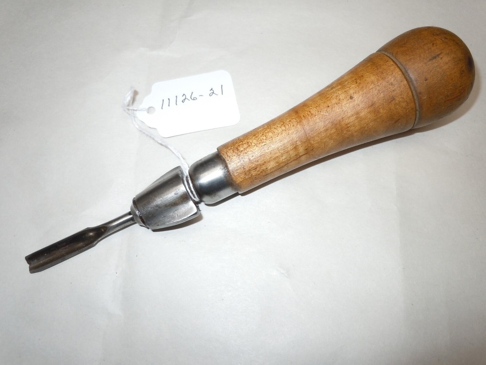 MULTI TOOL, VTG. BUELL BROS. Multi -Tool 8 Tools in Handle, Clinton, Ct., USA