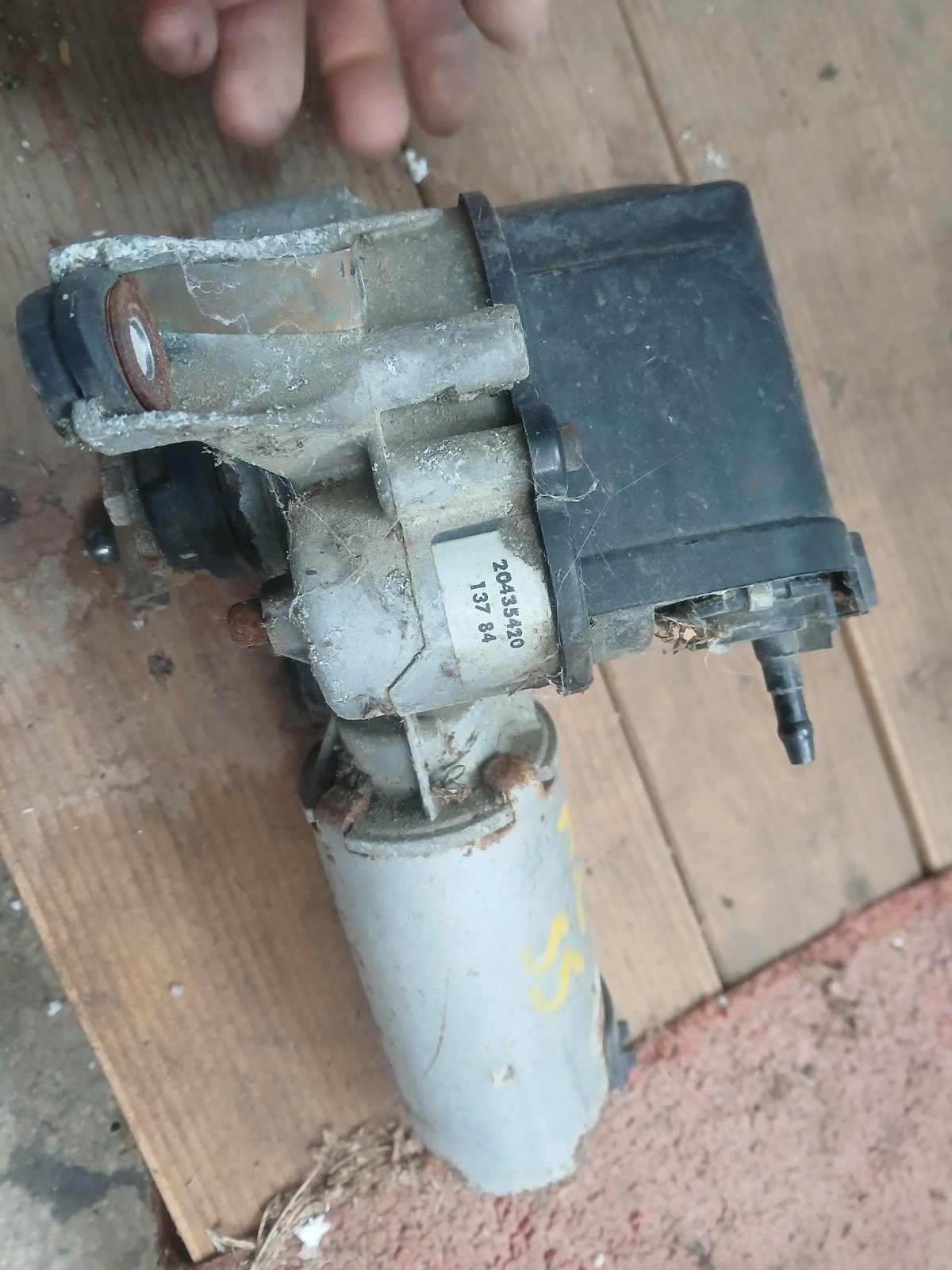 1984-88 Monte Carlo Cutlass Regal Windshield Wiper Motor OEM Used