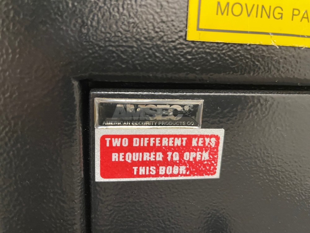 AMSEC FRONT LOAD DEPOSITORY SAFE, Compact Single Door Cash Management Safe