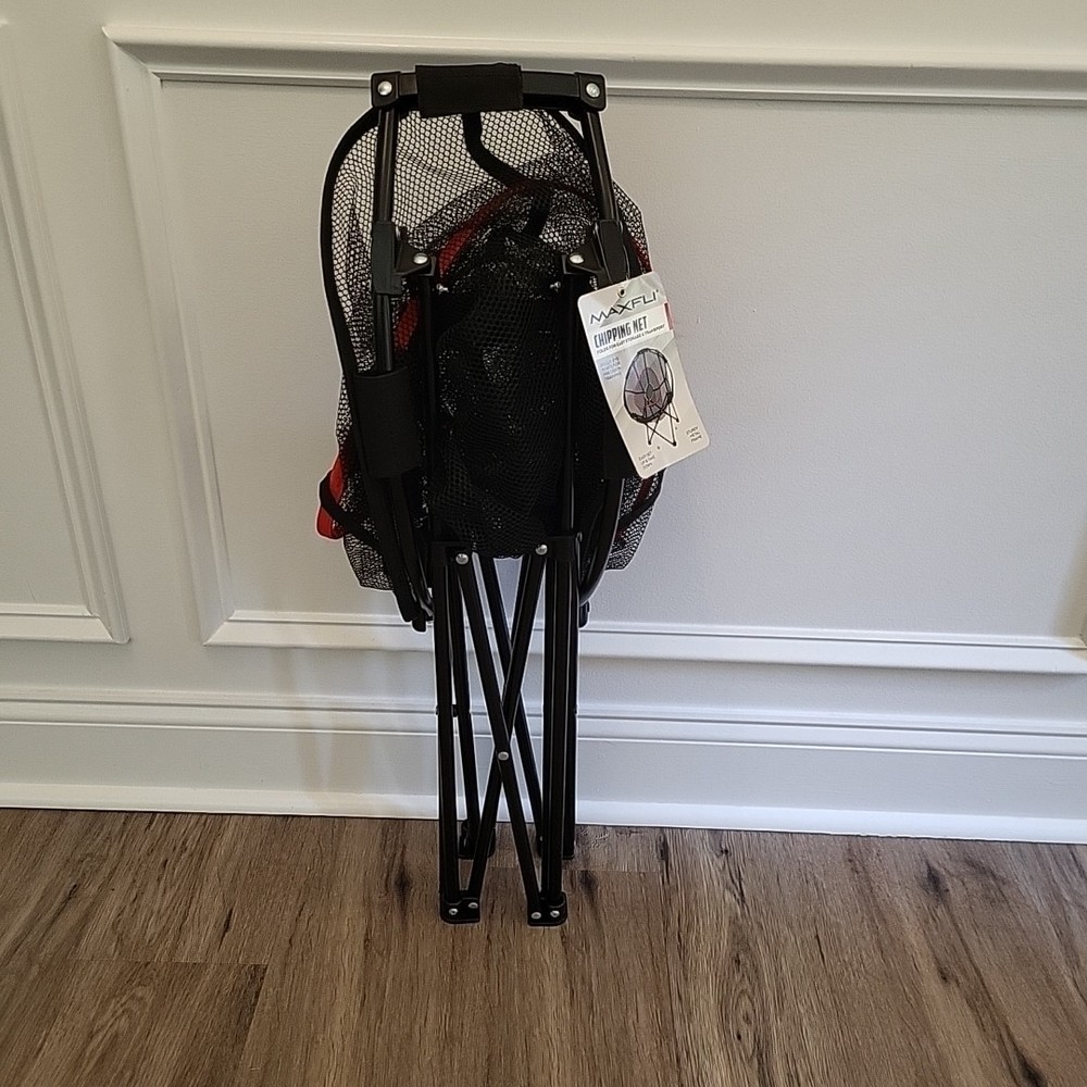NWT Maxfli Golf Chipping Net 23" Folding Practice Target Sturdy Metal Frame New