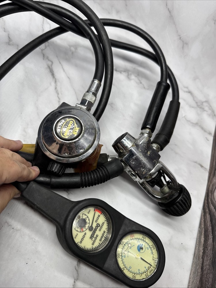 Oceanic PSIG Depth 4000 W/ Extras