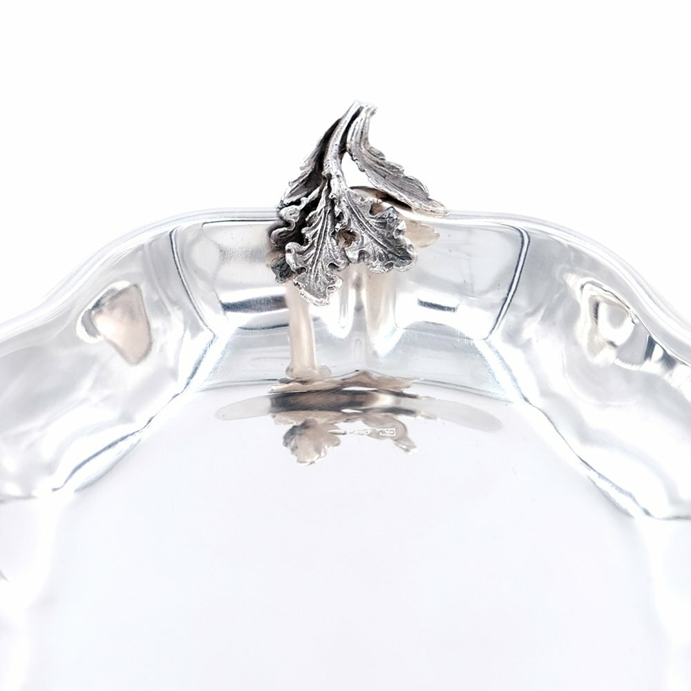 Italian Solid Silver Glossy Bon Bon Bowl with Oak Leaf