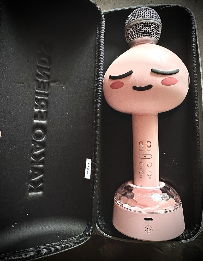 Kakoa Freinds bluetooth microphone
