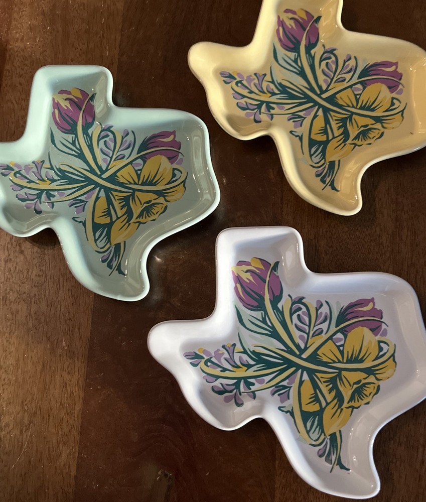 1 Texas  Easter / Spring Dish  Appetizer Dish( Choose Color)
