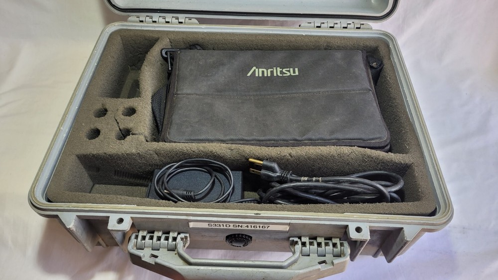 Anritsu S331D Site Master Cable & Antenna Analyzer With Case