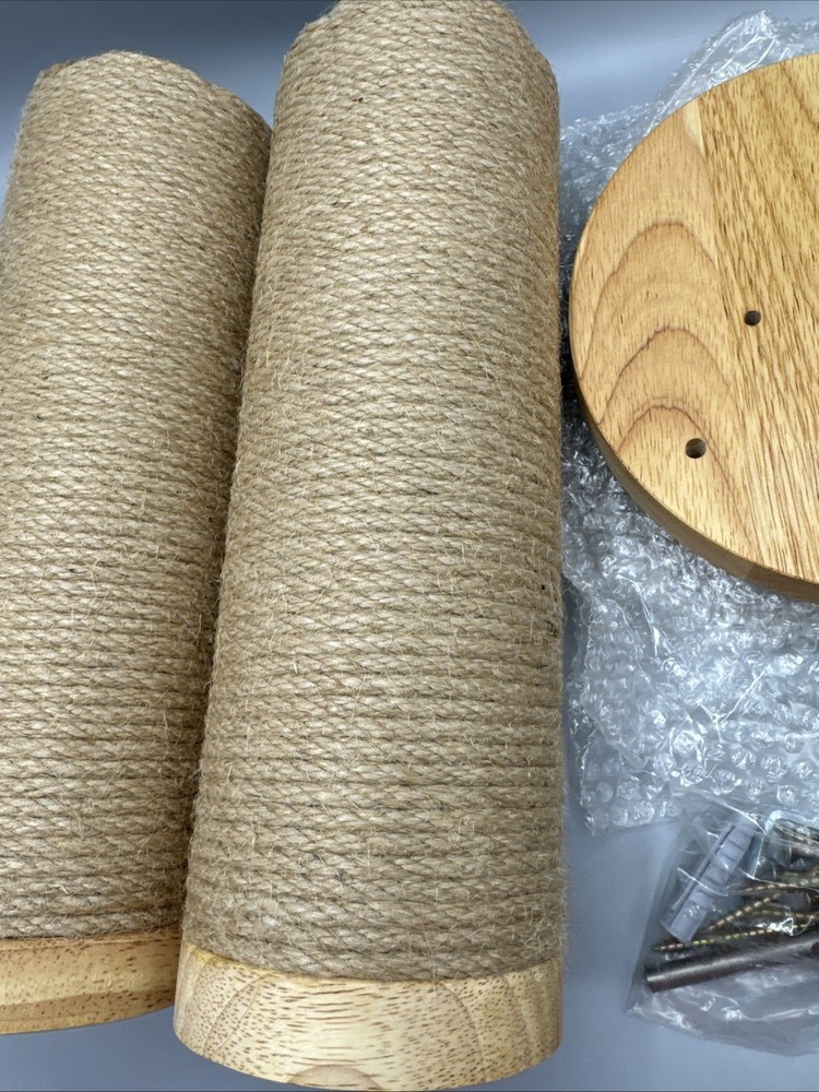 Wall Mounted Jute Cat Post 2 Pack