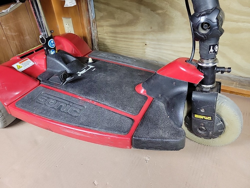 Pride Sonic Mobility Scooter needs batteries!